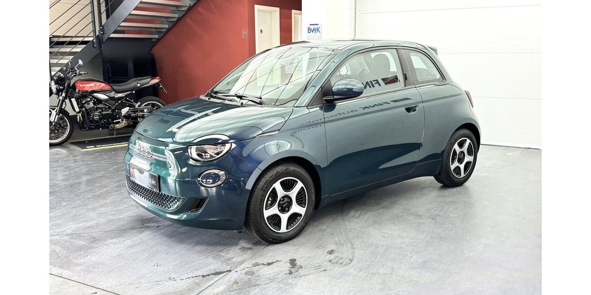 Fiat 500e Action 1.Hand Carplay 9.751 km 14.670 &euro; Lich 35423