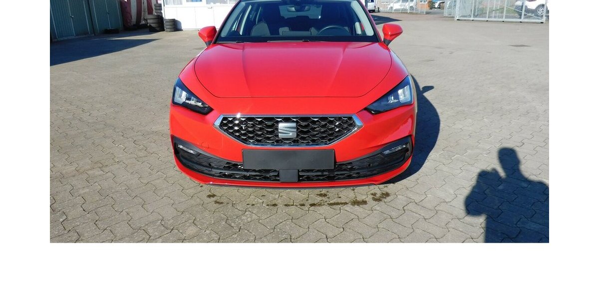 Seat Leon 1.4 Styl TSI Xxcellence DSG Hybrid/Benzin 27.500 km 19.990 &euro; Vordorf 38533