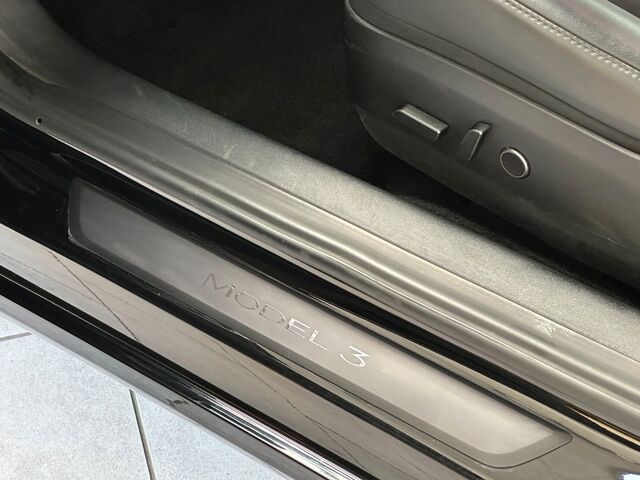 Tesla Model 3 Performance AWD Navi*Leder*LED*20Zoll 72.007 km 29.289 &euro; Gebesee 99189