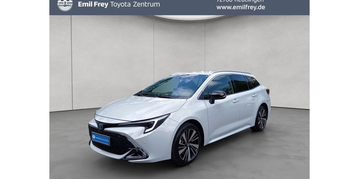 Toyota Corolla 3.000 km 32.990 &euro; Reutlingen 72766