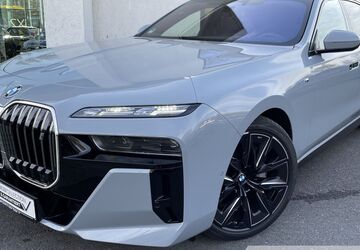 BMW i7 2.641 km 115.970 &euro; Essen 45134