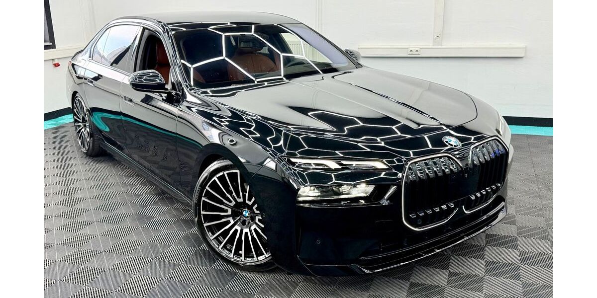 BMW 740 129.899 km 69.500 &euro; Garbsen 30827