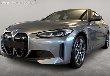 BMW i4 8.646 km 38.250 &euro; Hannover 30539