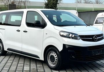 Opel Vivaro 71.000 km 21.490 &euro; Rüsselsheim 65428