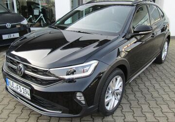 VW Taigo 5.555 km 34.650 &euro; Emmerich am Rhein 46446