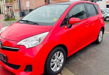 Toyota Verso-S 182.000 km 5.800 &euro; Hannover 30455