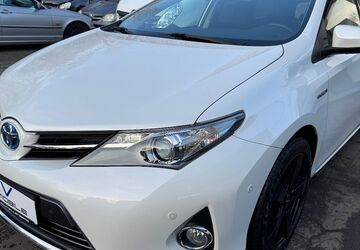 Toyota Auris 151.170 km 9.300 &euro; Schmallenberg 57392