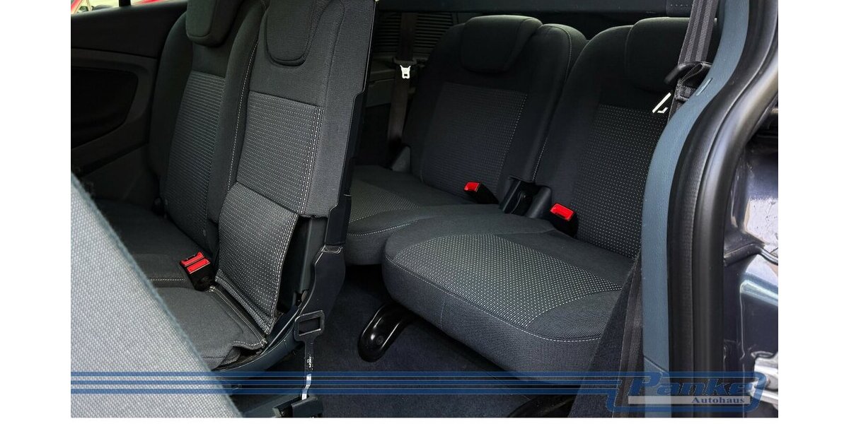 Ford Grand C-Max Trend 7-Sitze Xenon 1.Hand 128.580 km 7.690 &euro; Berlin 13187