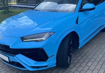 Lamborghini Urus 23.000 km 254.660 &euro; Sangerhausen 06526