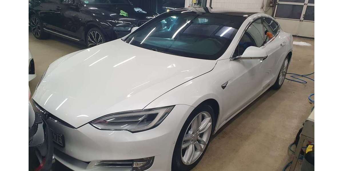 Tesla Model S 109.000 km 42.000 &euro; Dachau 85221
