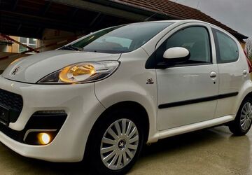 Peugeot 107 30.000 km 4.500 &euro; Erlangen 91054