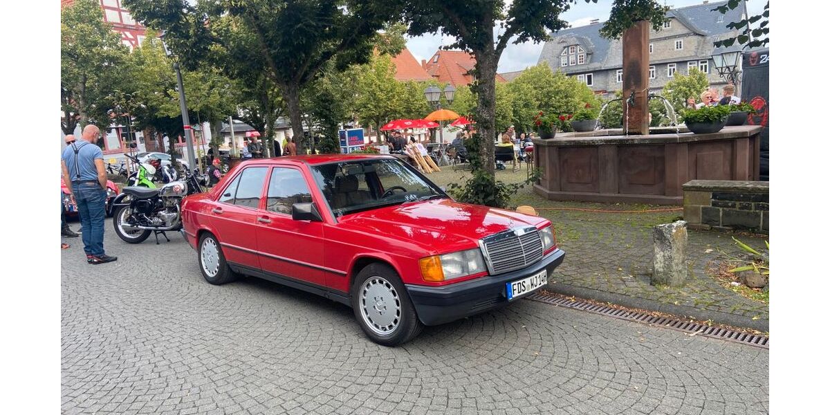 Mercedes-Benz 190 350.000 km 4.500 &euro; Loßburg 72290