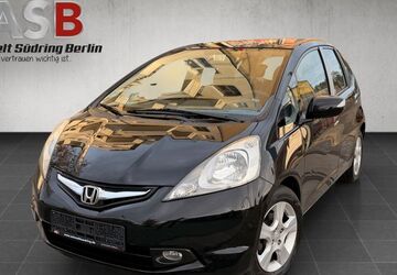 Honda Jazz 174.000 km 6.999 &euro; Berlin 12055
