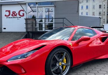 Ferrari F8 3.555 km 348.000 &euro; Kassel 34123