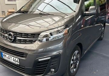 Opel Zafira Life 88.000 km 26.990 &euro; Aerzen 31855