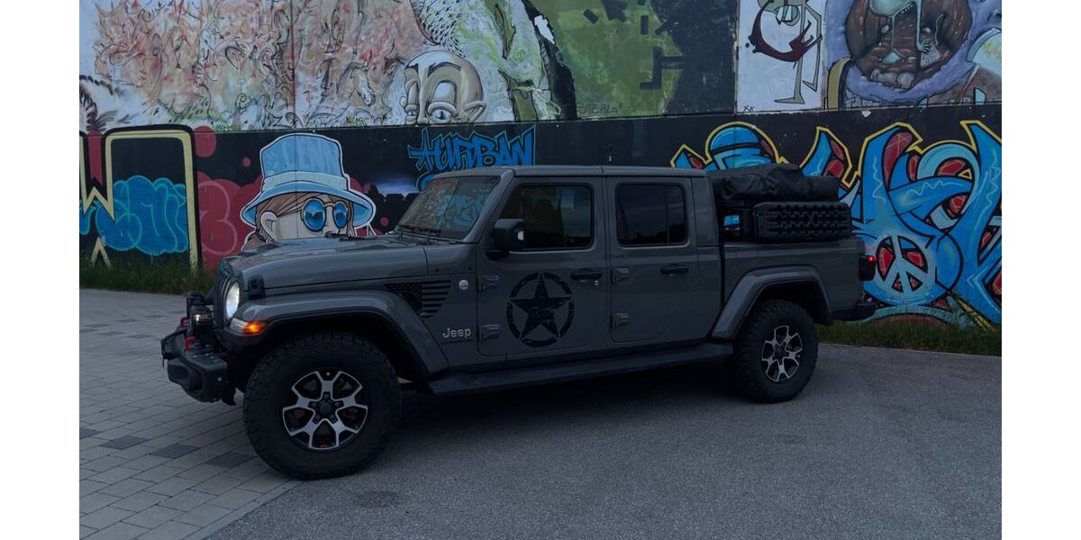 Jeep Gladiator 70.000 km 54.500 &euro; Burghausen 84489