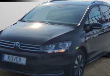 VW Touran 13.200 km 29.950 &euro; Hagen 27628