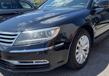 VW Phaeton 185.000 km 11.500 &euro; Siegen 57076