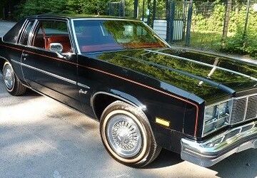 Oldsmobile Delta 88 83.500 km 13.950 &euro; Essen 45359