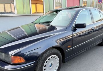 BMW 528 142.774 km 12.500 &euro; Northeim 37154