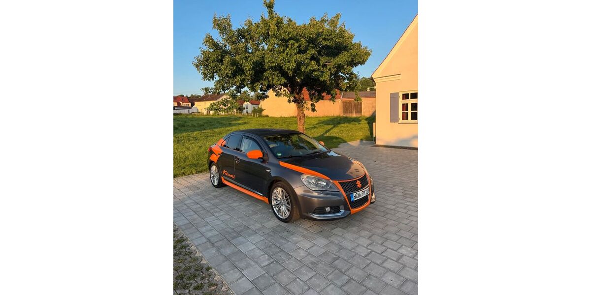Suzuki Kizashi 205.000 km 7.000 &euro; Holheim 86720