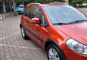 Suzuki SX4 74.000 km 6.999 &euro; BLANKENFELDE 15827
