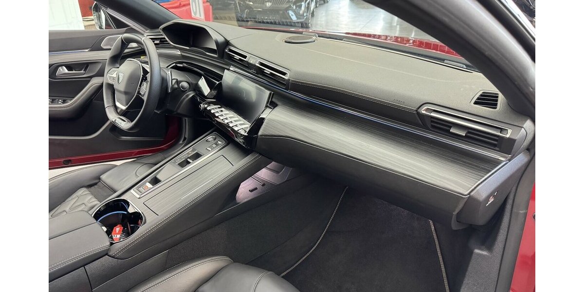 Peugeot 508 SW GT 130 Puretech FULL LED NACHTSICHT 43.900 km 22.750 &euro; Lich 35423