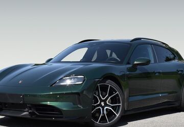 Porsche Taycan 3.911 km 129.911 &euro; Lörrach 79541