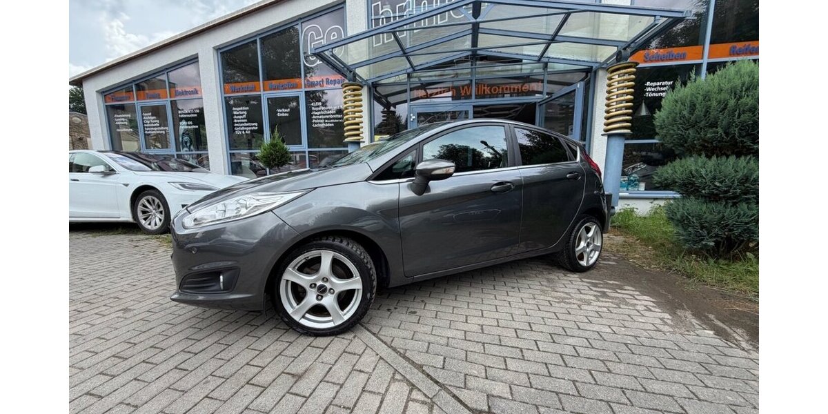 Ford Fiesta ST-Line 118.000 km 6.500 &euro; Rudolstadt 07407