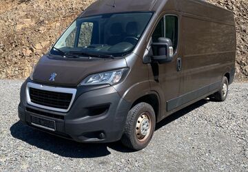 Peugeot Boxer 199.000 km 8.999 &euro; Gummersbach 51645