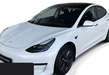 Tesla Model 3 71.265 km 32.800 &euro; Hanau 63457