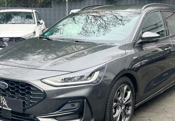 Ford Focus 4.589 km 26.490 &euro; Bielefeld 33647