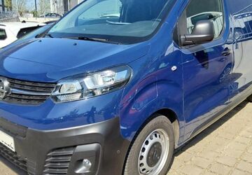 Opel Vivaro 49.650 km 15.990 &euro; Hachenburg 57627