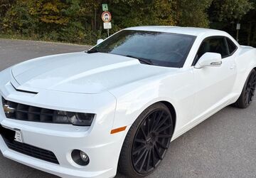 Chevrolet Camaro 149.000 km 19.600 &euro; Göttingen 37083