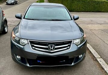 Honda Accord 193.500 km 7.000 &euro; Pforzheim 75173