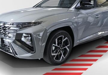 Hyundai TUCSON 9.900 km 38.460 &euro; Hamburg 21031