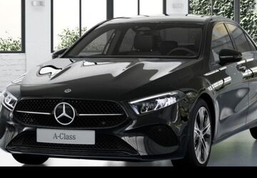 Mercedes-Benz A 180 9.900 km 37.450 &euro; Frankfurt 60488
