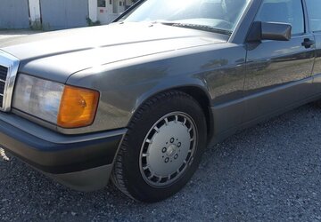 Mercedes-Benz 190 E 2.3 H-Kennz. Oldtimer eSHSD Verschl-t. neu g 212.900 km 7.950 &euro; Neumarkt/OPf 92318