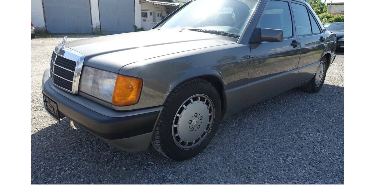 Mercedes-Benz 190 E 2.3 H-Kennz. Oldtimer eSHSD Verschl-t. neu g 212.900 km 7.950 &euro; Neumarkt/OPf 92318