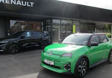 Renault R 5 4.444 km 31.850 &euro; Nieheim 33039