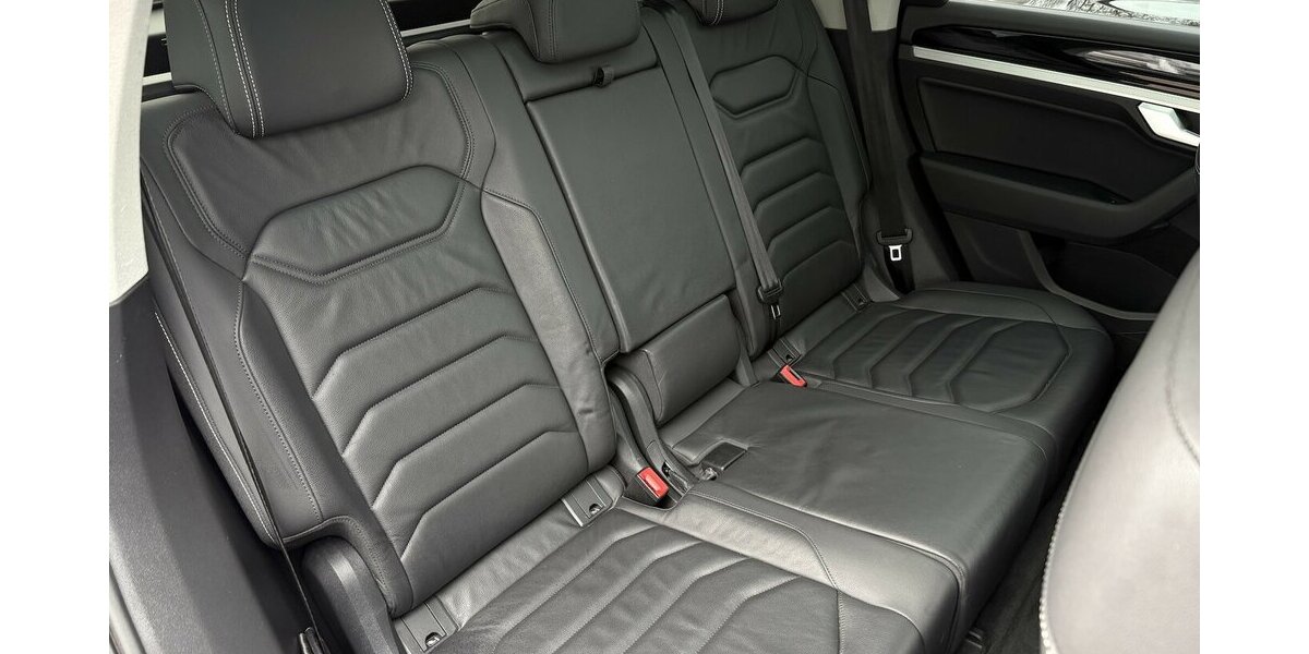 VW Touareg 4Motion KEYLESS/KAMERA/NAVI/PANO/1.HAND 118.663 km 39.900 &euro; Villingen-Schwenningen 78054