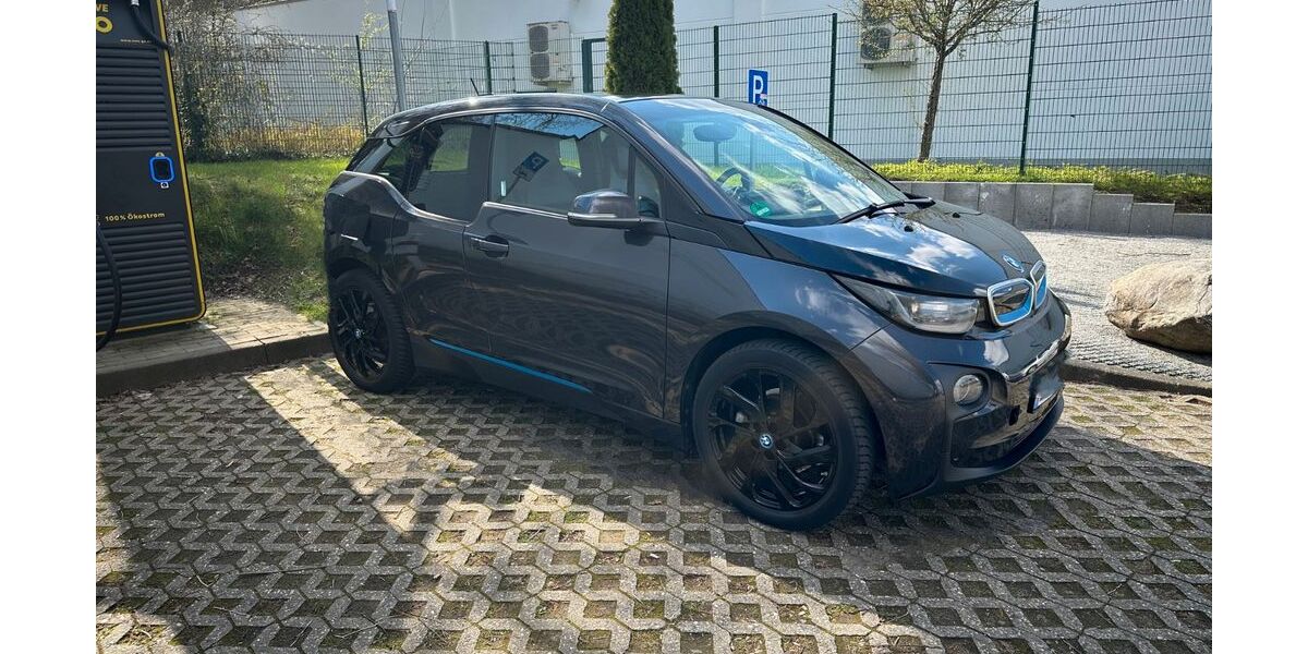 BMW i3 105.803 km 9.550 &euro; Essen 45130