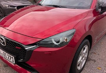 Mazda 2 13.400 km 19.480 &euro; Freilassing 83395