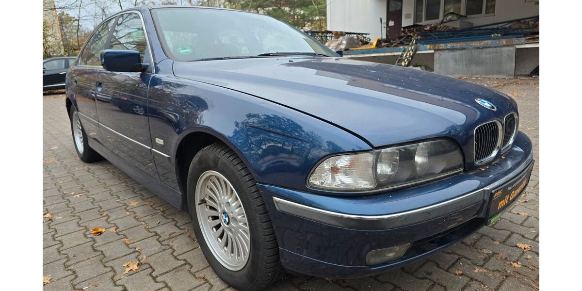 BMW 535 272.526 km 3.999 &euro; Berlin 12349