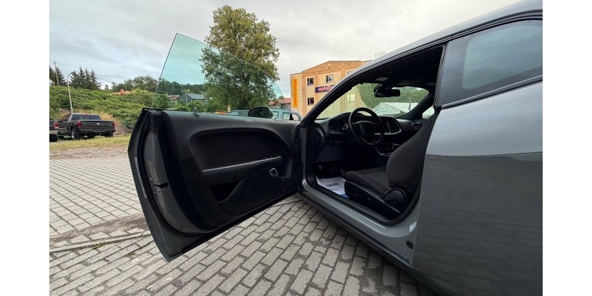 Dodge Challenger 108.000 km 21.500 &euro; Rudolstadt 07407