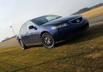 Honda Accord 428.000 km 6.400 &euro; Tarp 24963