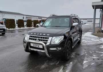 Mitsubishi Pajero 141.115 km 29.400 &euro; Rostock- Sievershagen 18069