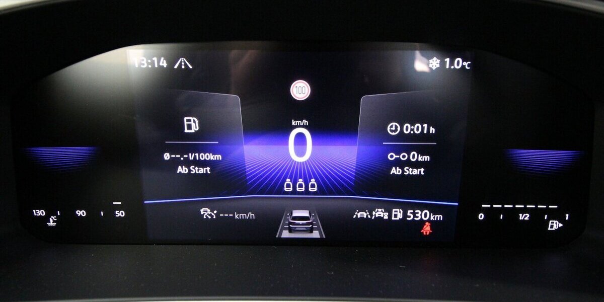 VW T-Roc TSI R-Line LED+ACC+SITZHEIZUNG 24.085 km 24.900 &euro; Hagenow 19230