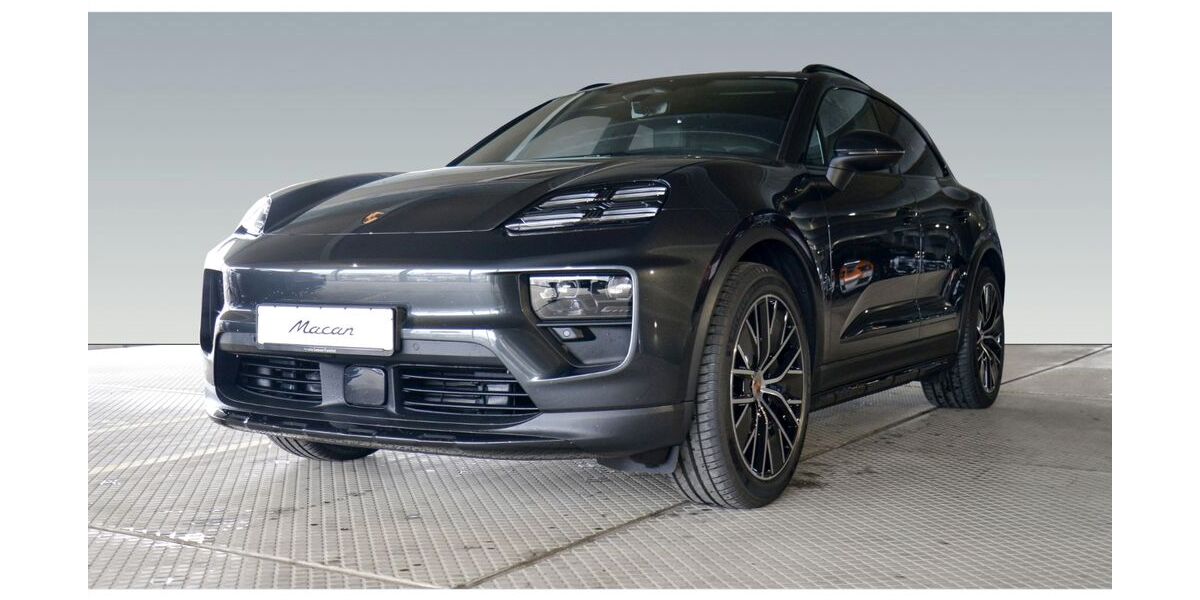 Porsche Macan 12.900 km 101.770 &euro; Frankfurt 60314