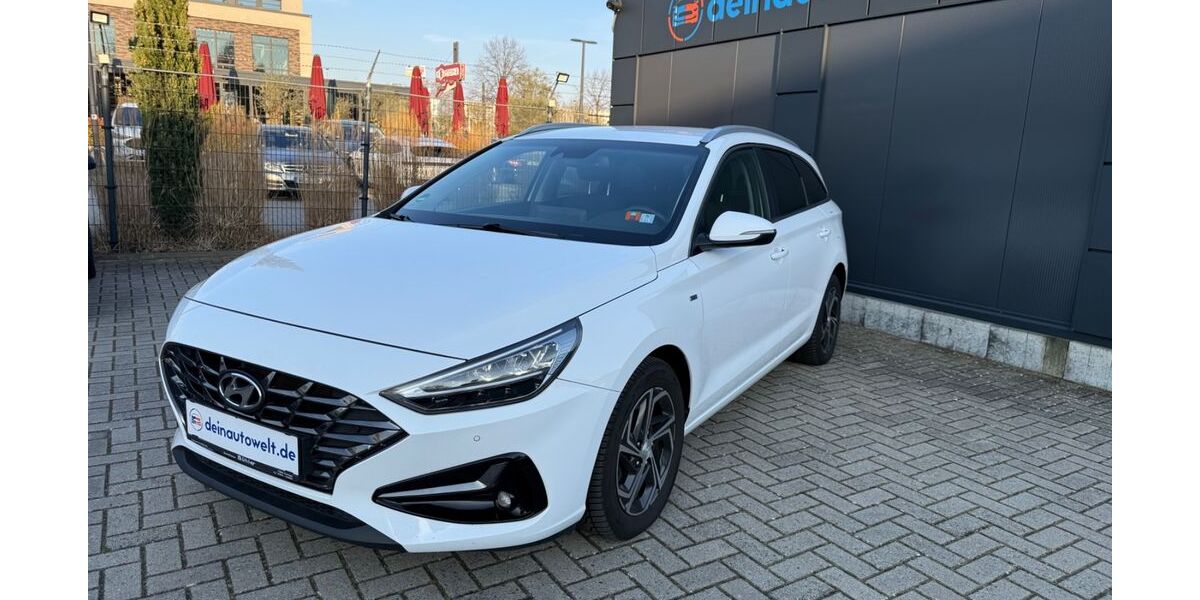 Hyundai i30 79.000 km 15.900 &euro; Dormagen 41540